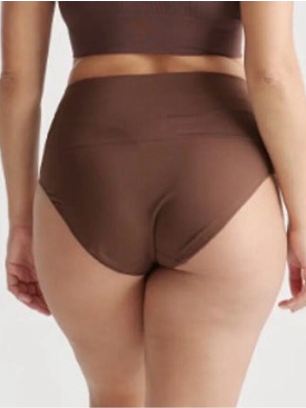NWT Quince Women's Shaping High-Waisted Brief Seamless in Brown Size M - Picture 2 of 4